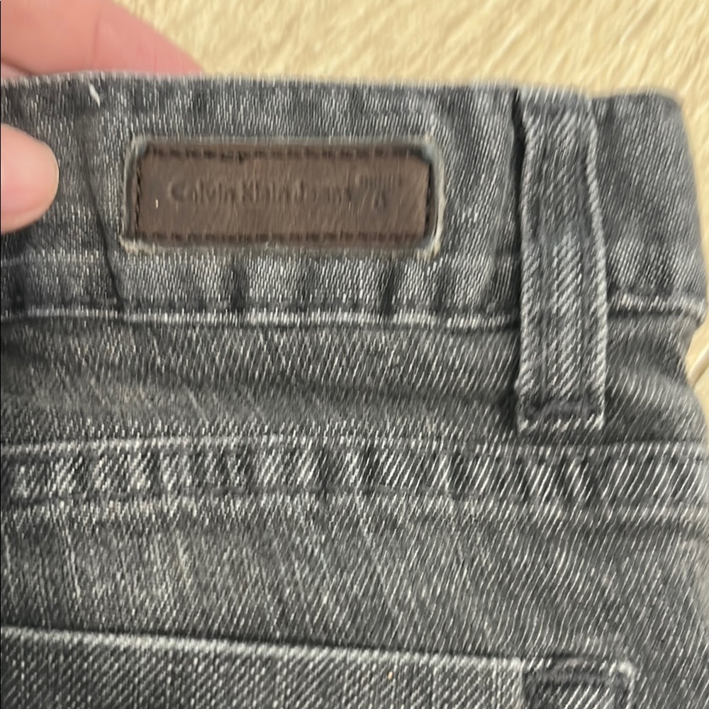 Calvin Klein Dark Gray Skinny Jeans Sleek Fit Sz 6 - Picture 8 of 9